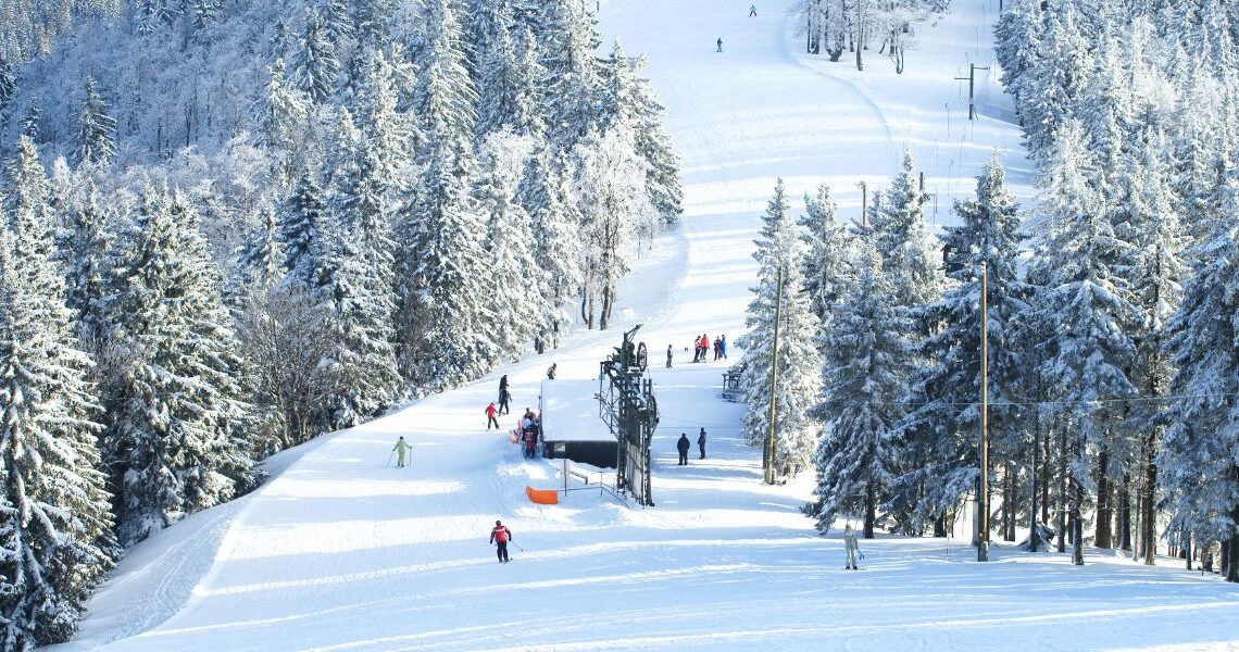 10 Best Ski Resorts in France for Beginners (2024)