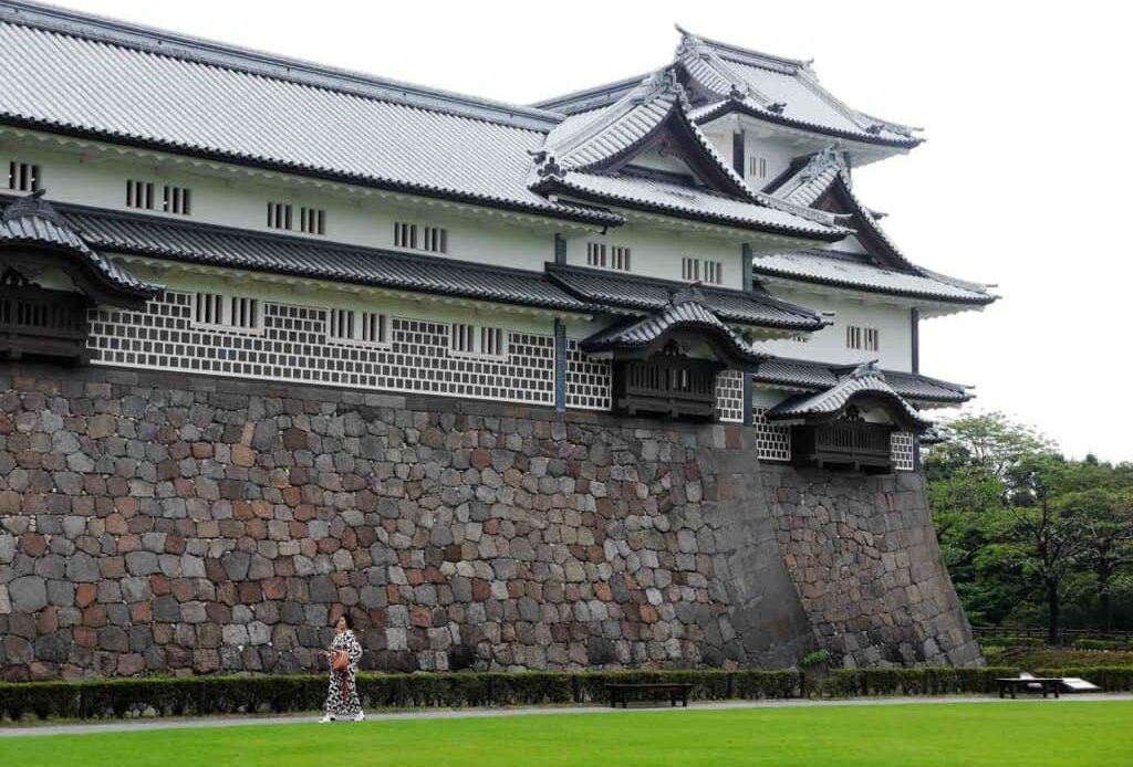 Things To Do In Kanazawa Castle Japan