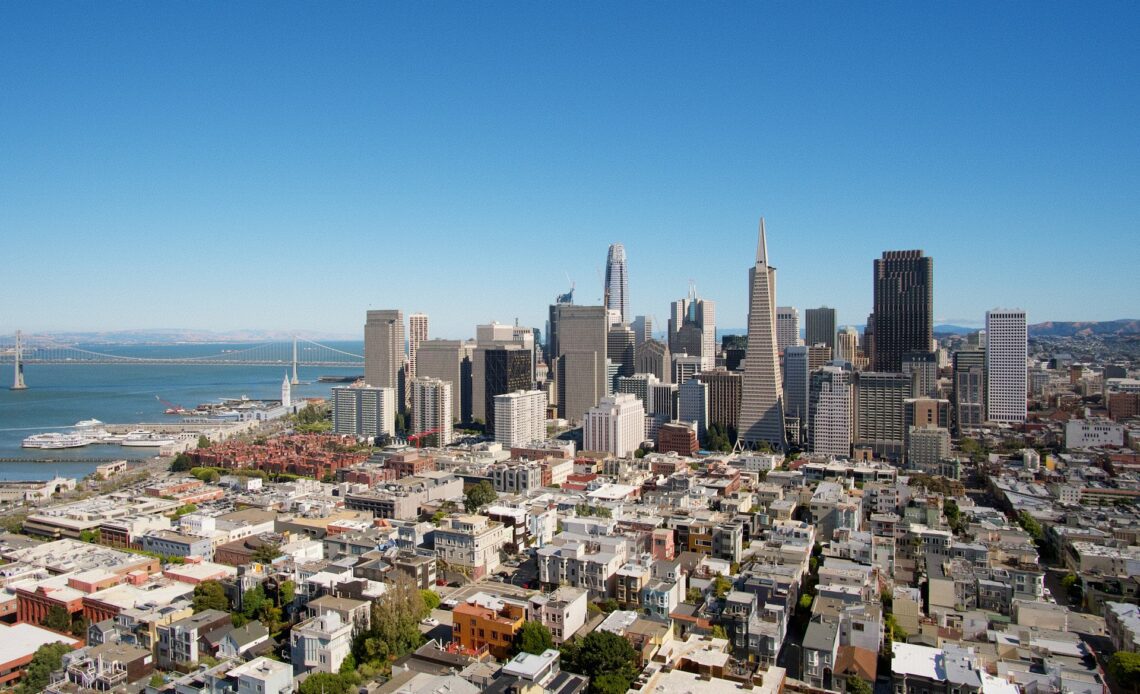 San Francisco is a popular choice for people relocating to the U.S. (photo: Shen Pan)
