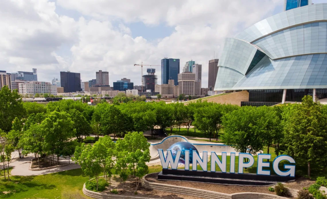 United Launches Winnipeg Routes, Increases Capacity to Canada