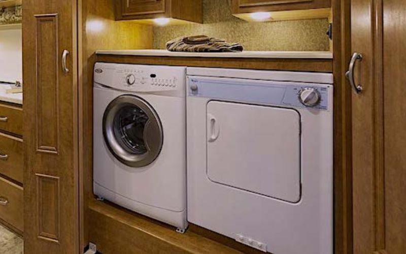 10 Best Used RVs With a Washer and Dryer – RVBlogger