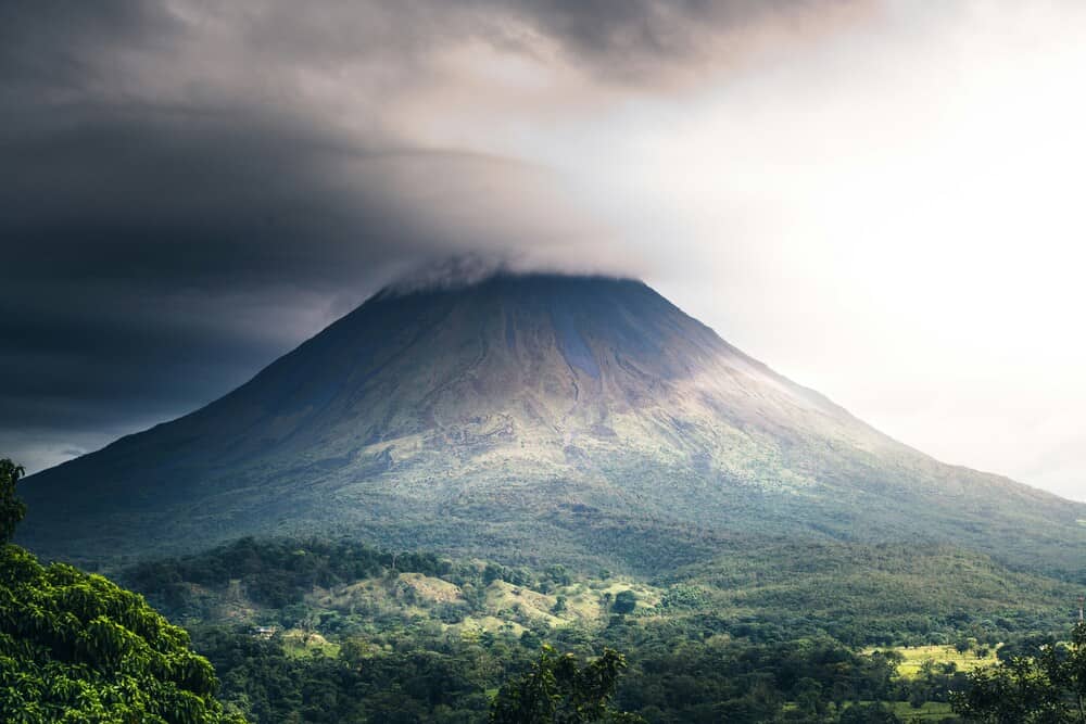 volcano in costa rica