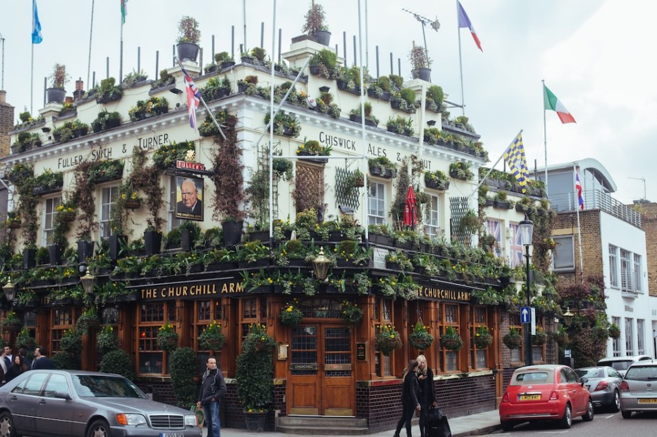 The Churchill Arms is a public house at Kensington Church Street , Notting Hill, London. There has been a pub on the site since at least the late nineteenth century.