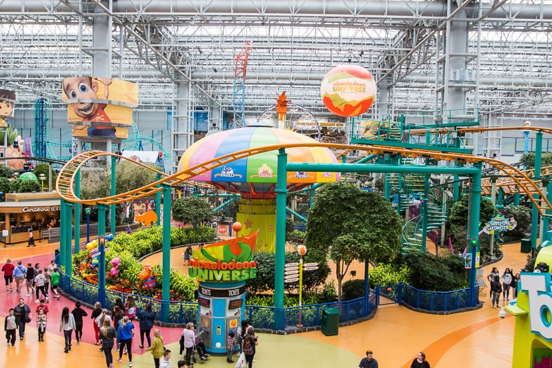 rides inside Mall of America,