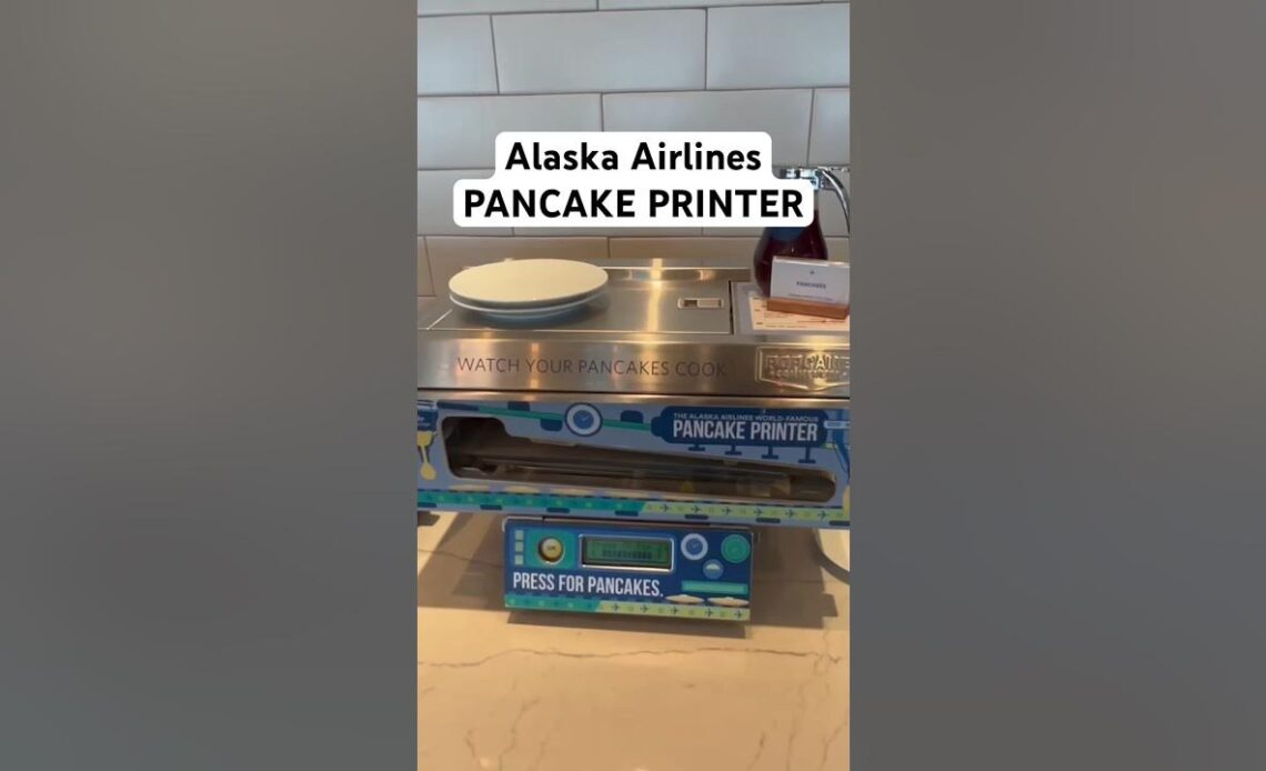 Found a pancake printer at my Alaska Airlines Lounge 😋 #shorts #aviation