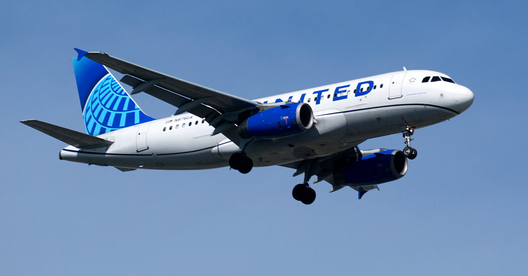 United Airlines Flight Missing an External Panel Lands Safely