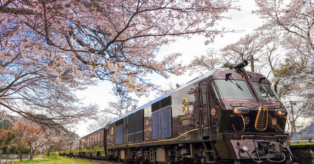 Japan Offers Luxury Train Travel