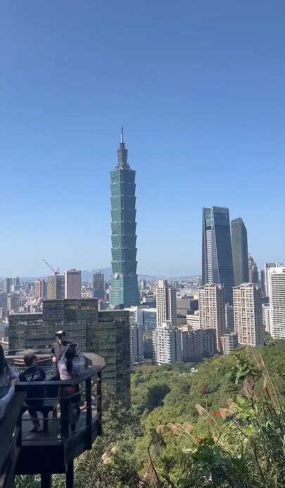 Standing on top of one of the tallest skyscrapers in the world...  #shorts #taipei