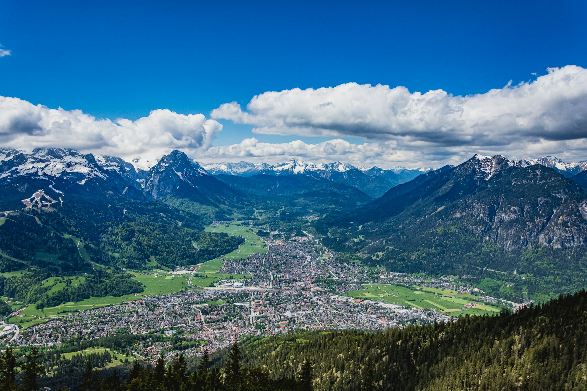 Garmisch Partenkirchen in the Bavarian Alps, Germany (photo: Sandra Grünewald)