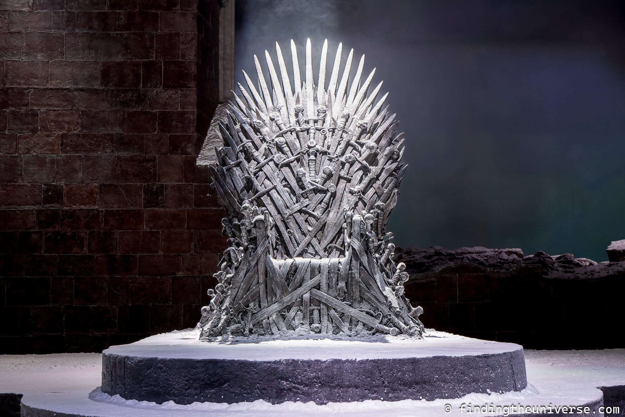 Game of Thrones Studio Tour Iron Throne by Laurence Norah-2