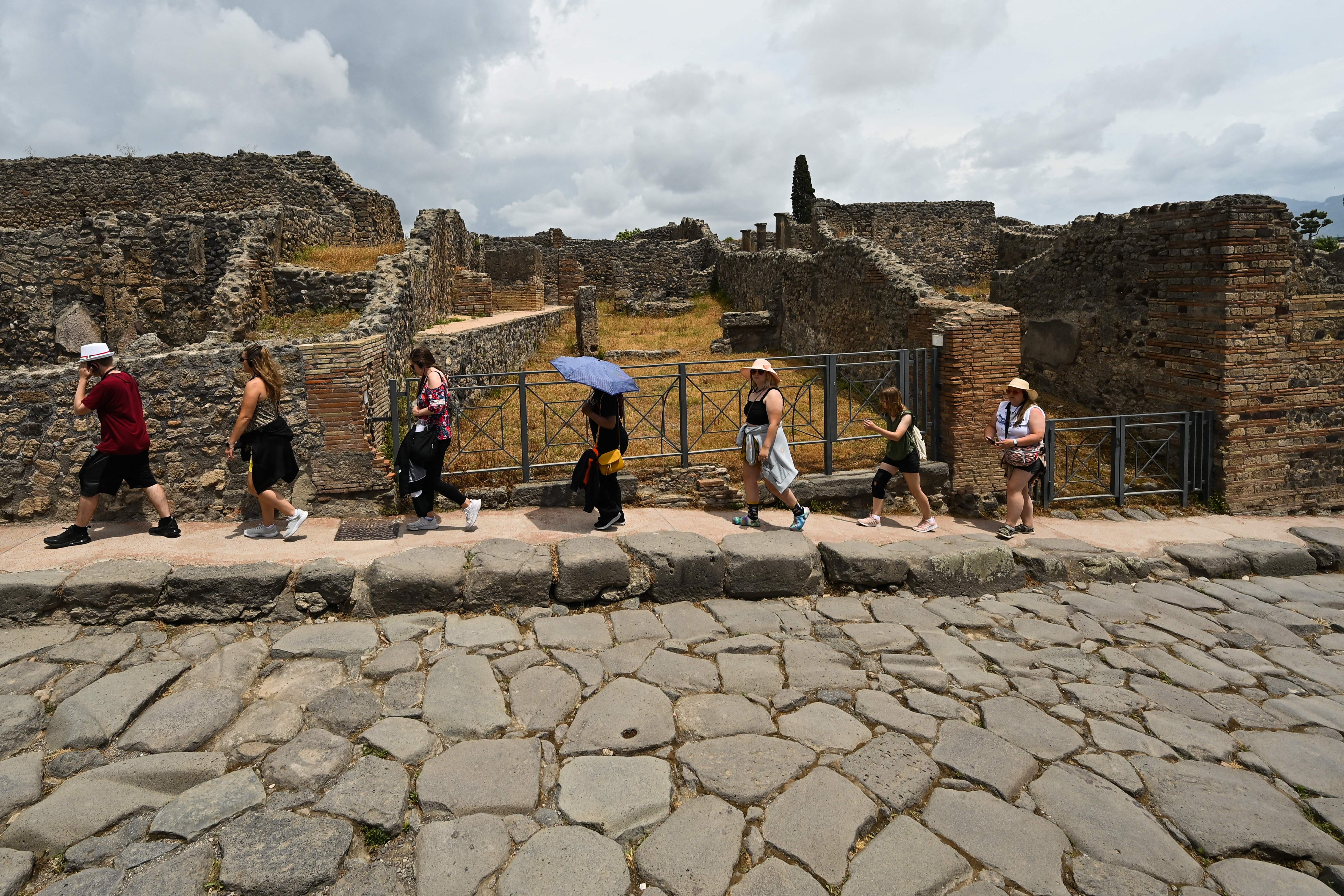 Over 2.5 million tourists visit Pompeii each year