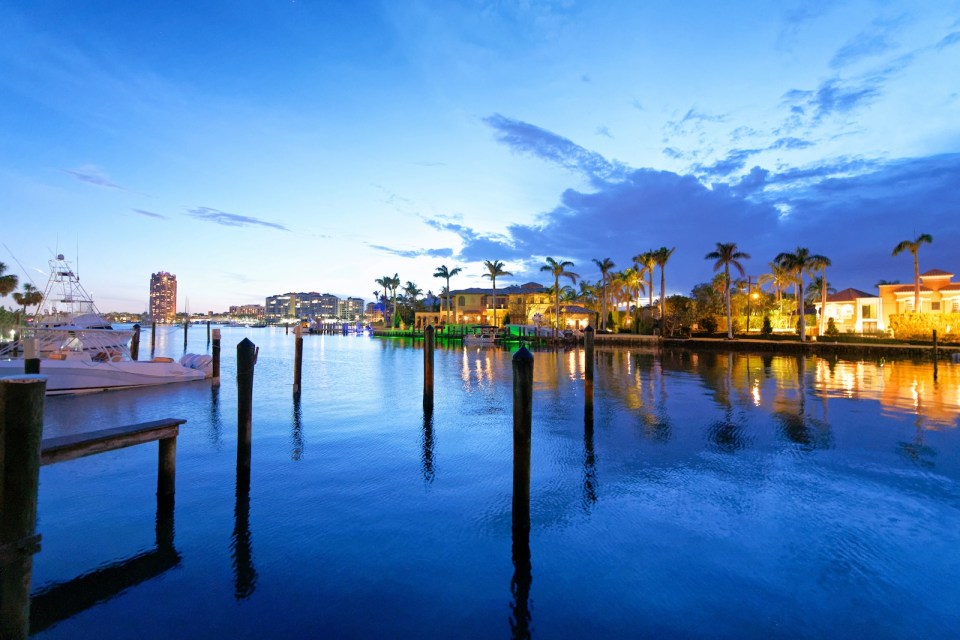 Boca Raton homes reflections at night