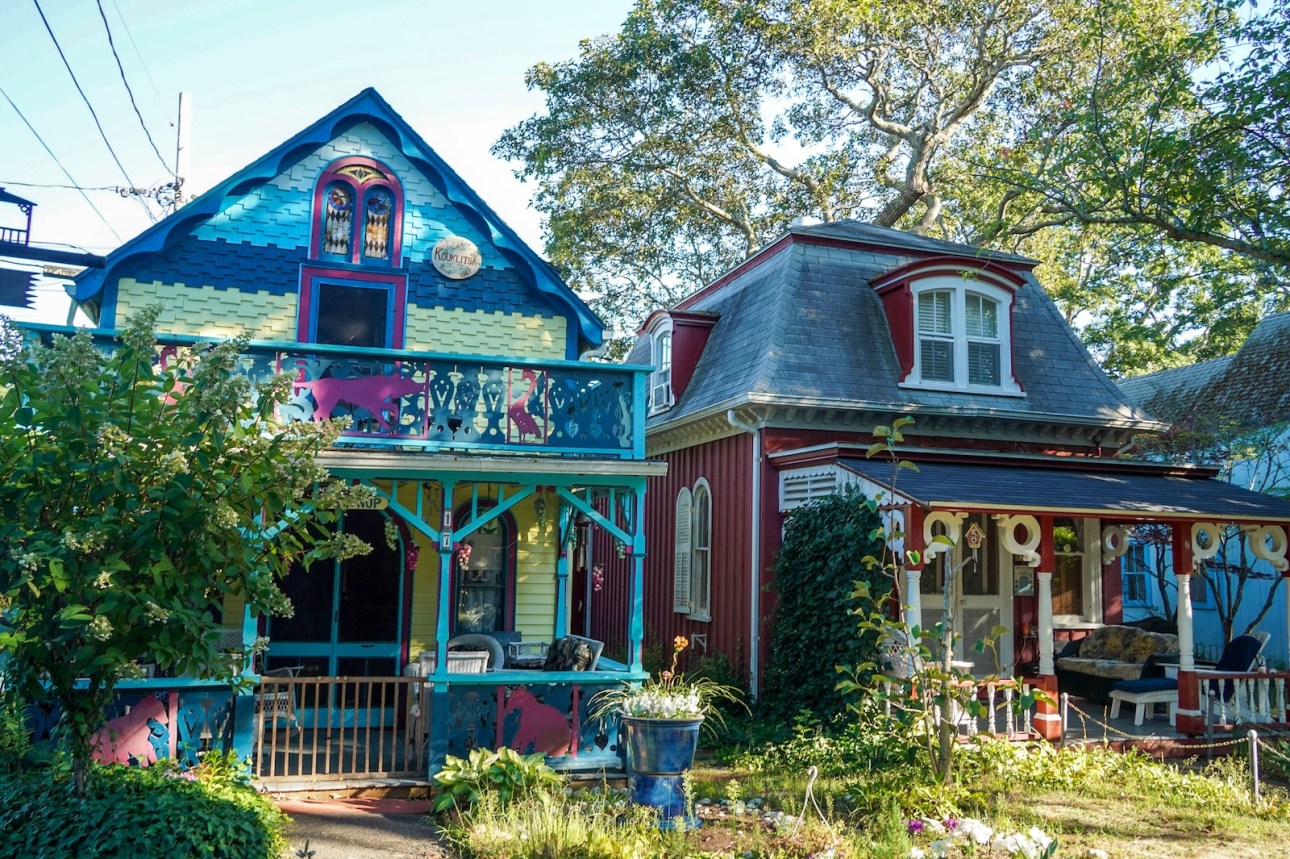 Old martha vineyard gingerbread houses historical district