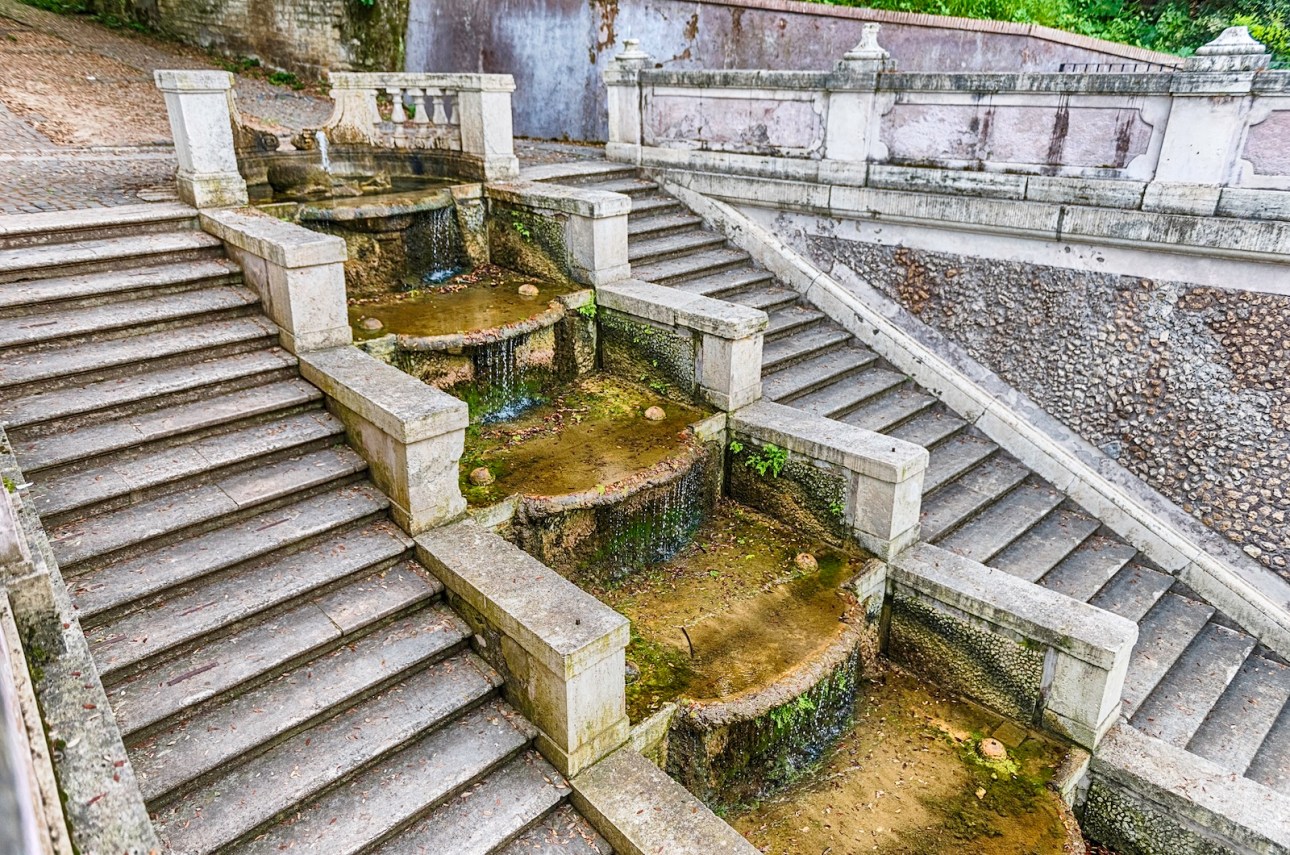 Scenic stairs with fountain inside the Botanical Garden of Rome