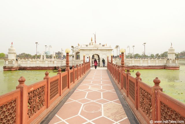 Pawapuri Jal Mandir - Bihar