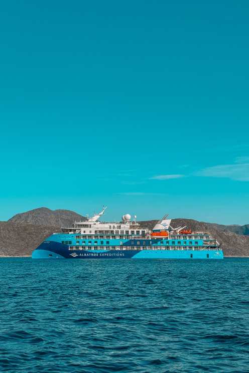 Expedition Cruise To Greenland Vacation Uunartoq Hot Springs Ocean Albatros albatros Expeditions ship