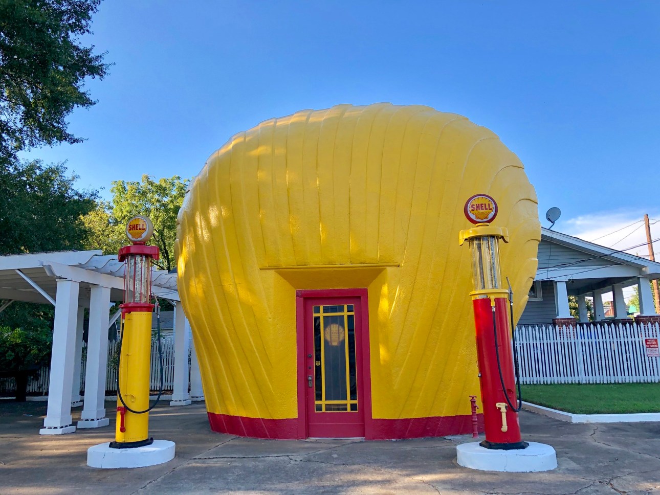 Shell-Shaped Shell Service Station, Waughtown, Winston-Salem, NC