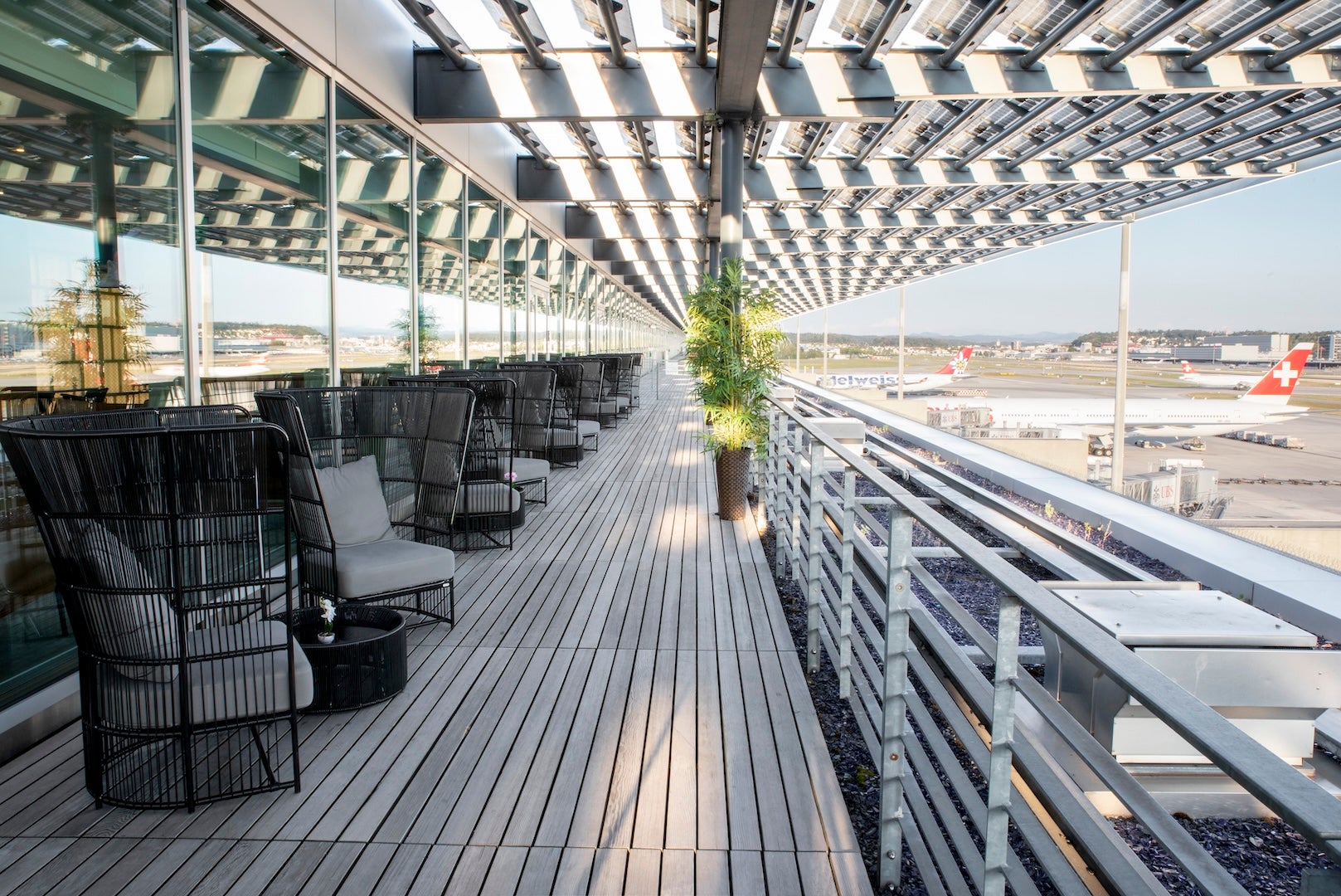 Get 45% off access to 1,600 airport lounges