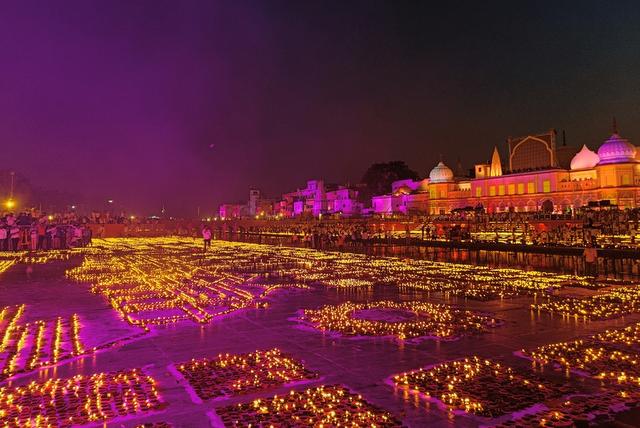 Ayodhya Ghats on Deepawali