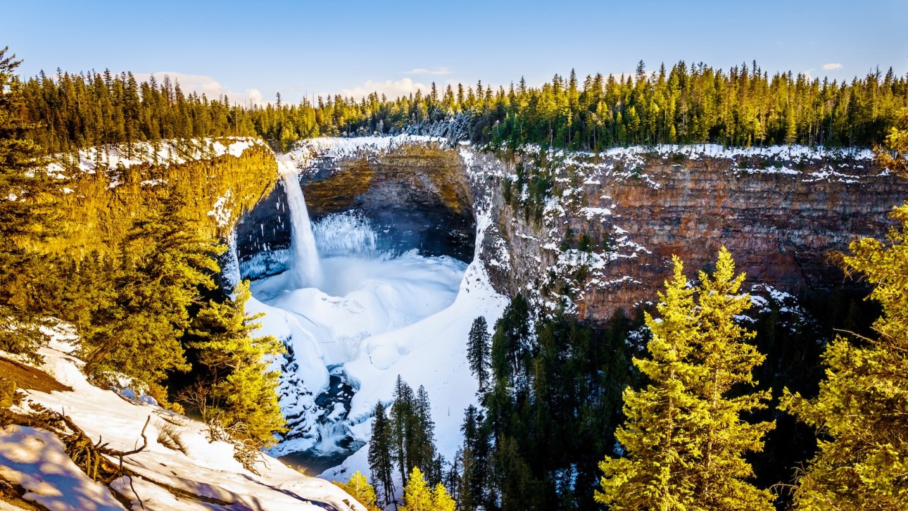 Helmcken Falls on the Murtle River in winter with the spectacular ice and snow cone at the bottom. In Wells Gray Provincial Park near the town of Clearwater, British Columbia, Canada