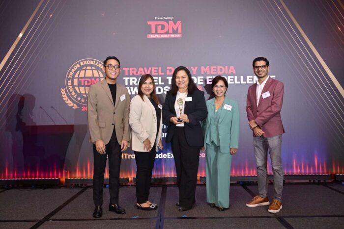 From left, LIPAD executives Atty. MJ Franco, Legal Counsel; Ms Gina Umlas-Gopez, CFO; Teri Flores, Head of Corporate Communications; and Ms. Evangeline Tejada, Vice President for Commercial Development, with Paavan Patel, Vice President of Advisory and Asset Management of JLL and member of the board of judges.