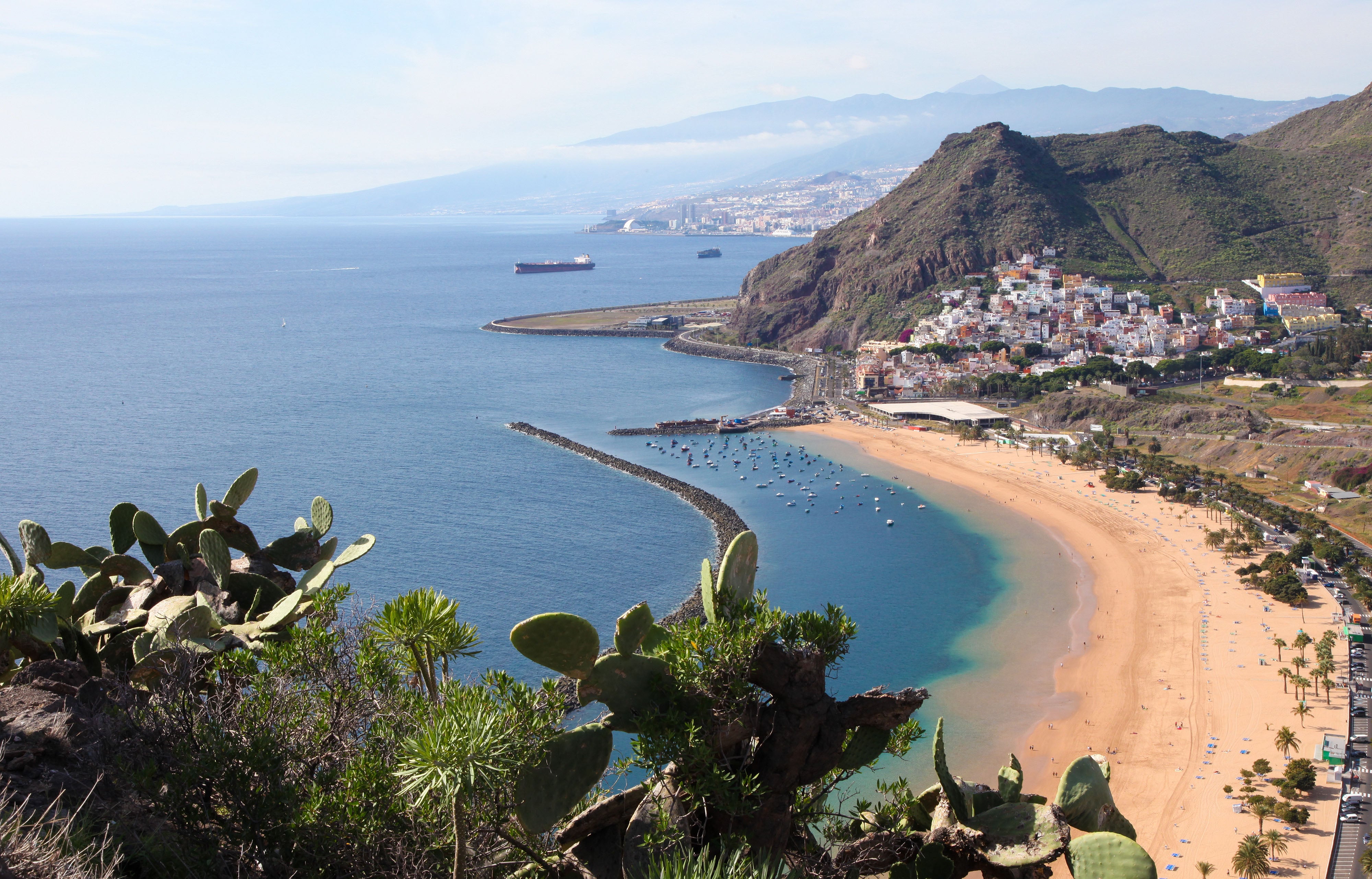 Playa de Las Teresitas, a famous beach near Santa Cruz de Tenerife in the north of Tenerife, Canary Islands, Spain
