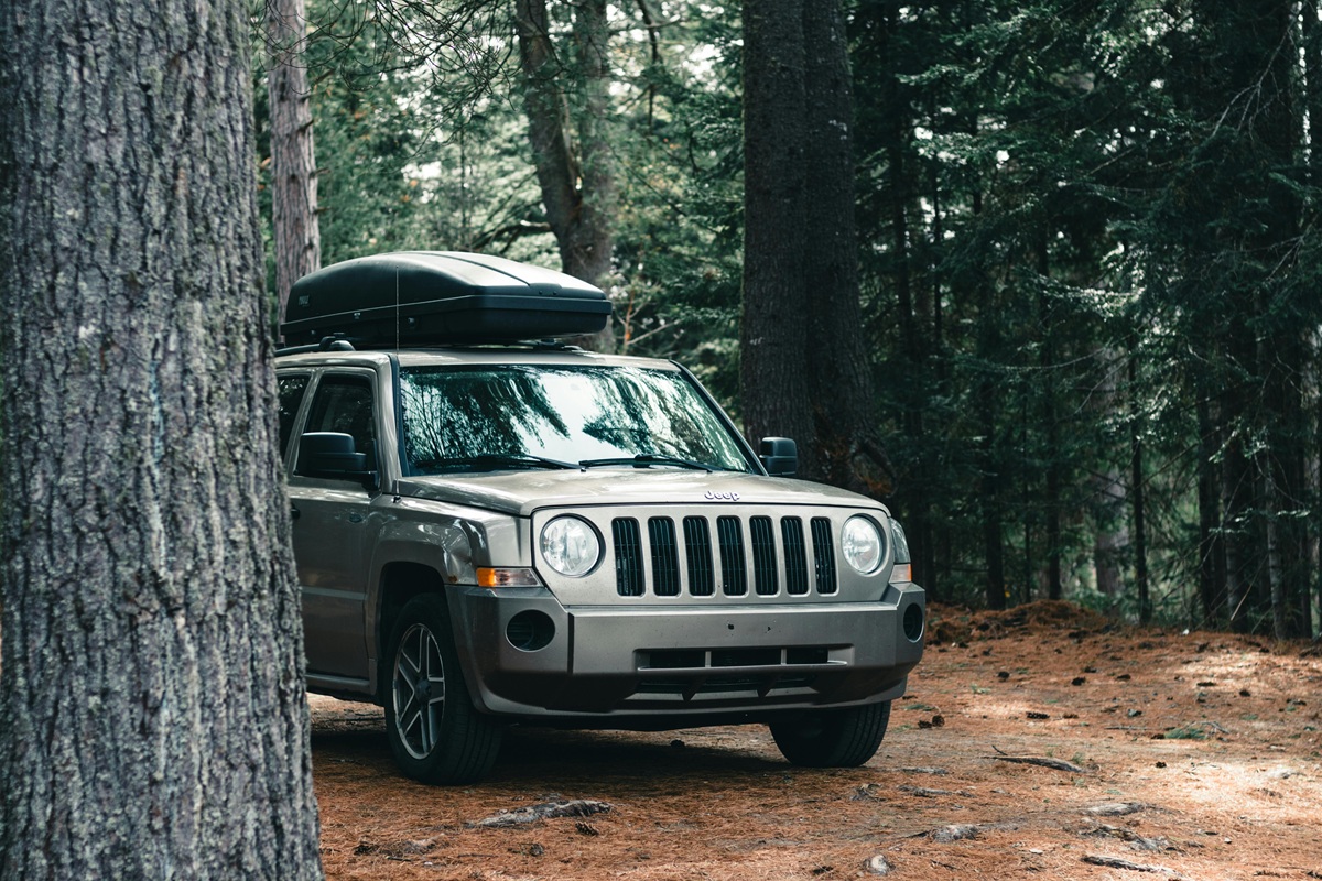 How Roof Boxes Enhance Road Trip Experiences