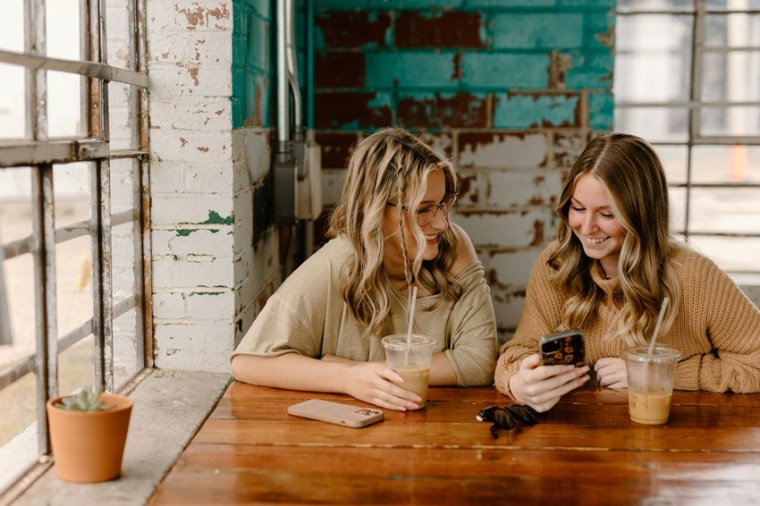 How to make friends in a new city