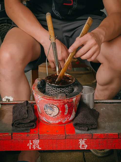 Best things to do in Taiwan Market Honeycomb biscuits Anping Old Street Best things to do in Taiwan Market Honeycomb biscuits Anping Old Street