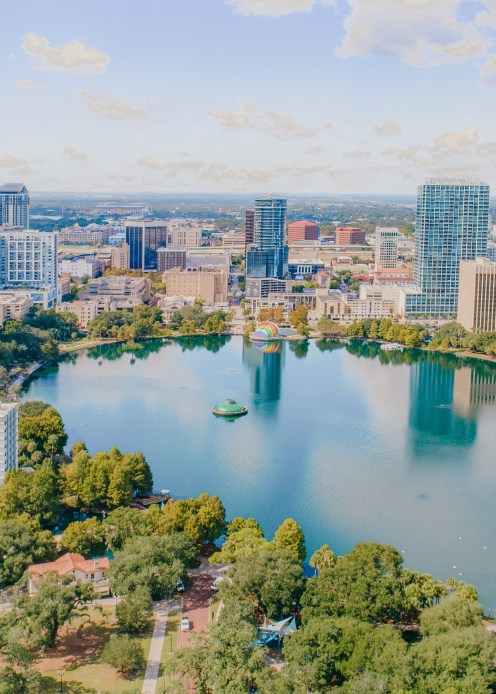 Best Things To Do In Orlando, Florida Lake Eola Fountain