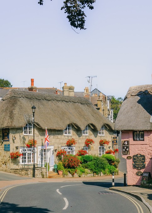 Sunniest Places In The UK To Visit Shanklin, Isle of Wight Sunniest Places In The UK To Visit Shanklin, Isle of Wight