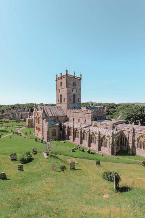 16 Best Places In Pembrokeshire To Visit (8) 16 Best Places In Pembrokeshire To Visit (8)