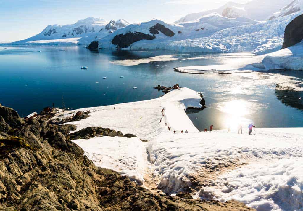 Antarctica Mountains And Scenery