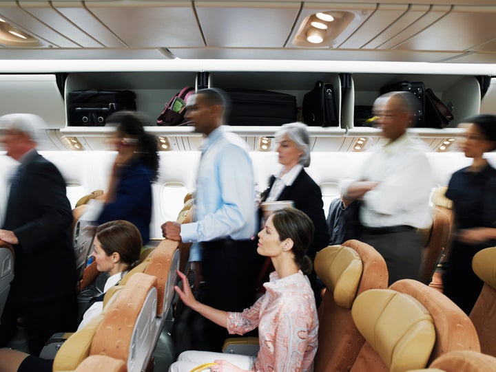 There are valid reasons to need to deplane early, but those are not necessarily at play with "aisle lice."