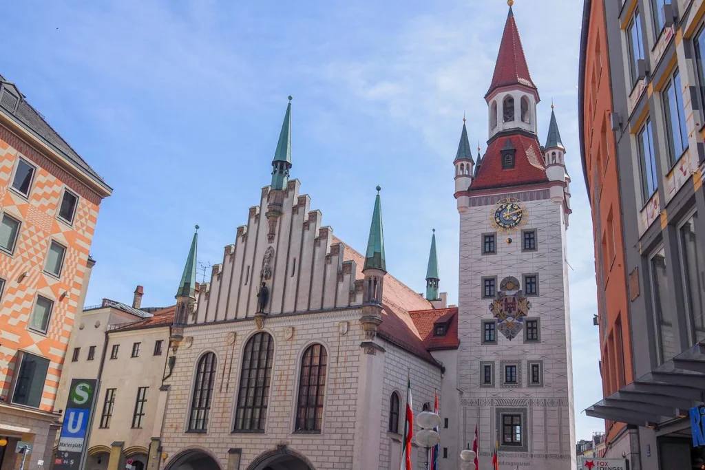 Munich vs Berlin: Which One to Visit?