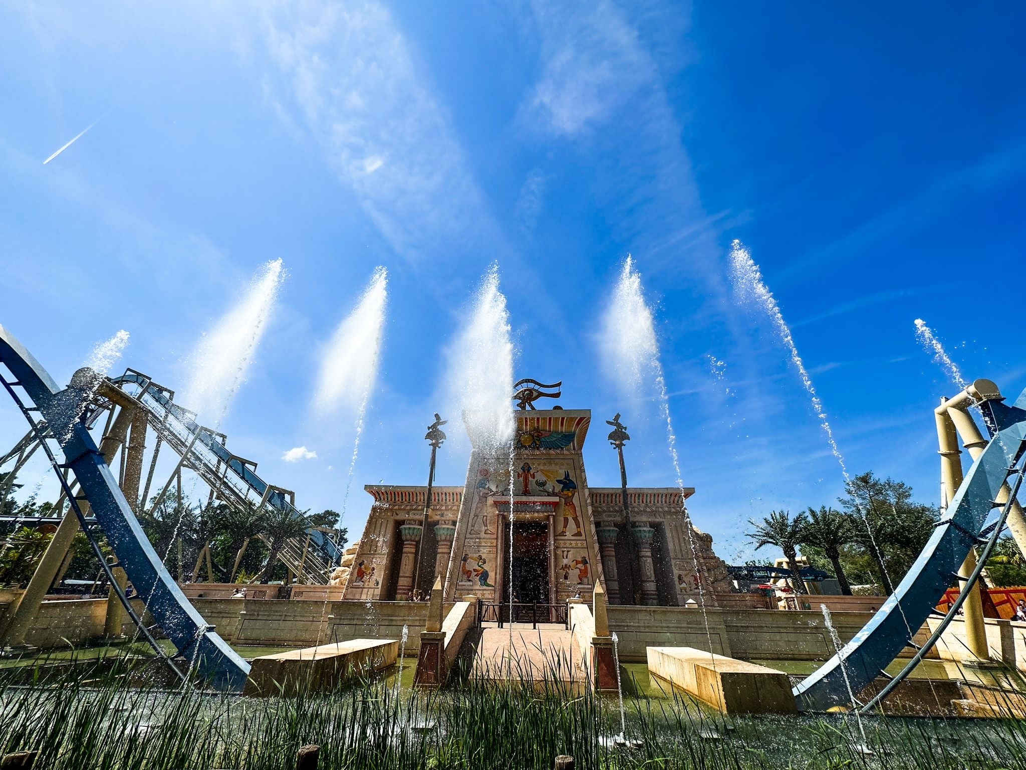 The park is divided into sections from the Asterix universe: ancient Egypt and Greece, Rome, and the Gaulish village