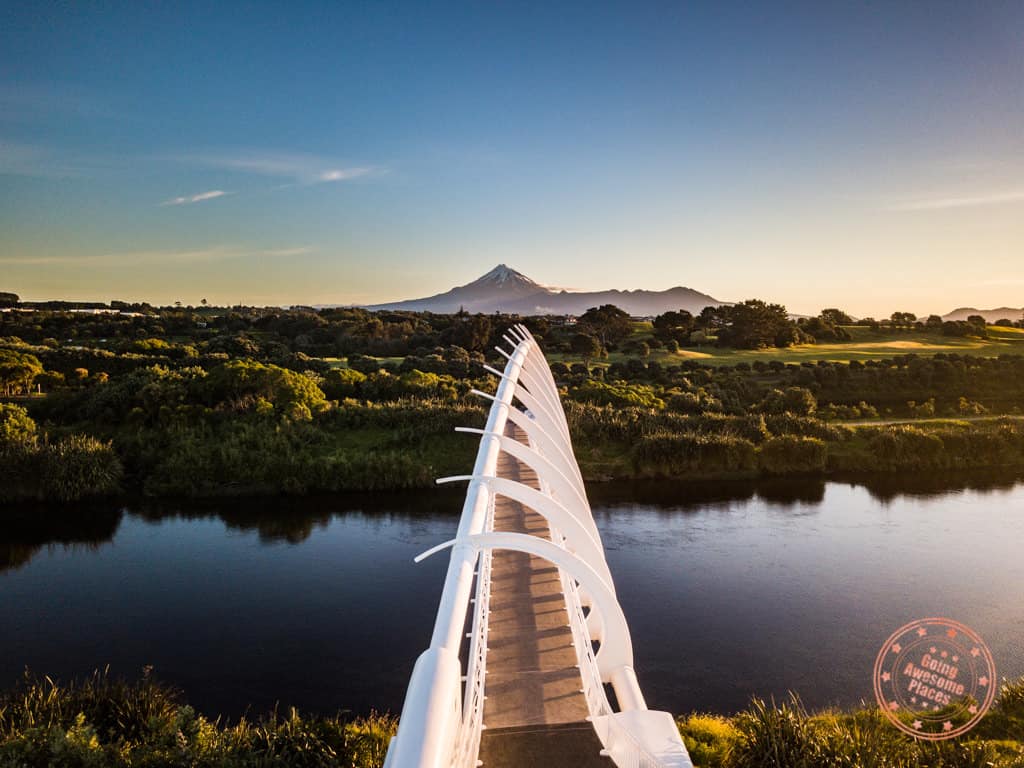 flying kiwi adventure bus tour review and view of mount taranaki and te rewa rewa bridge