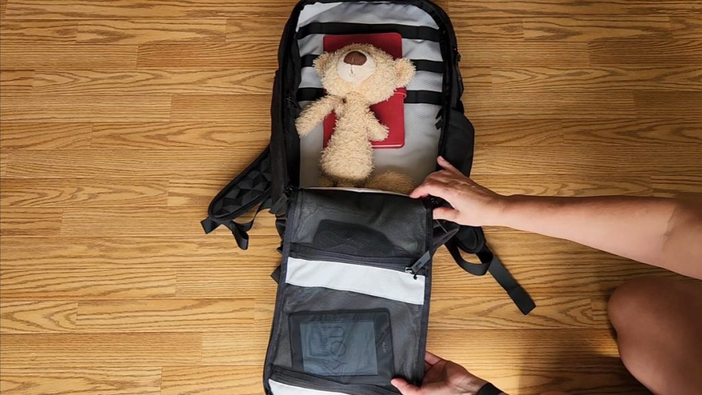ALPAKA Elements Backpack main pocket open