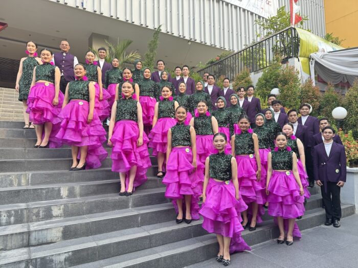 Choir Photo - FLOICE