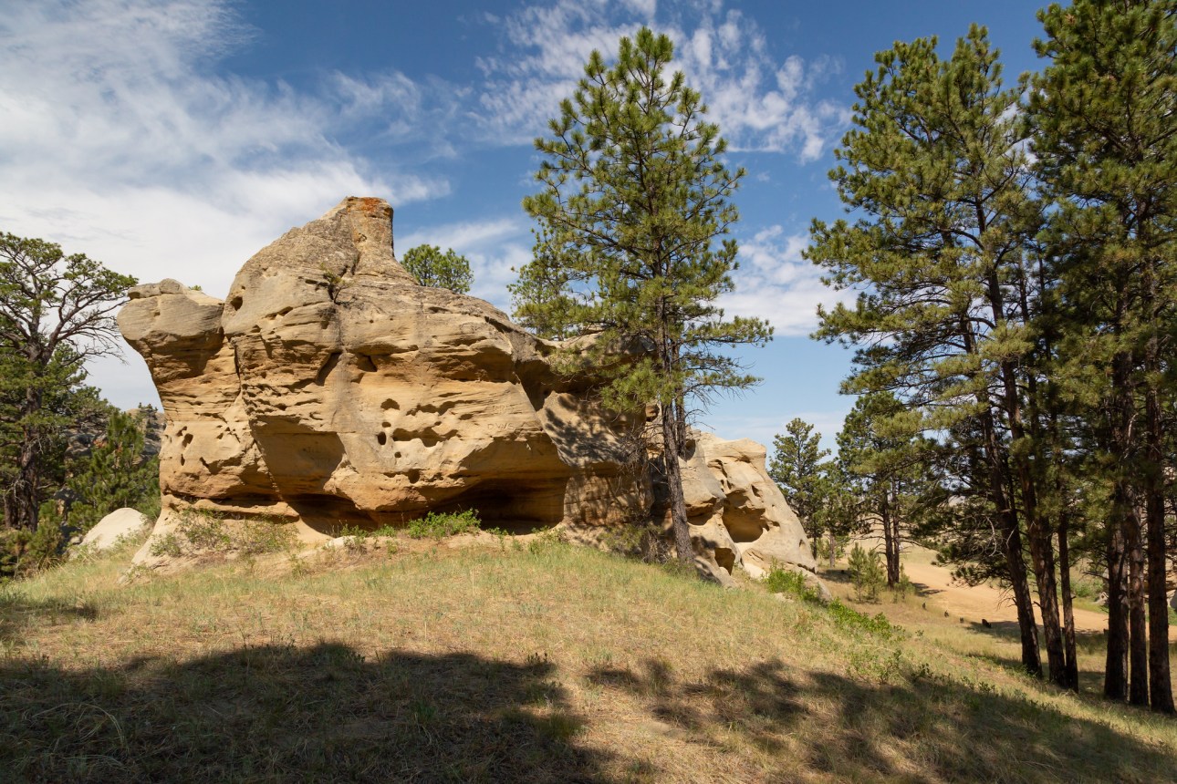 Medicine Rocks State Park