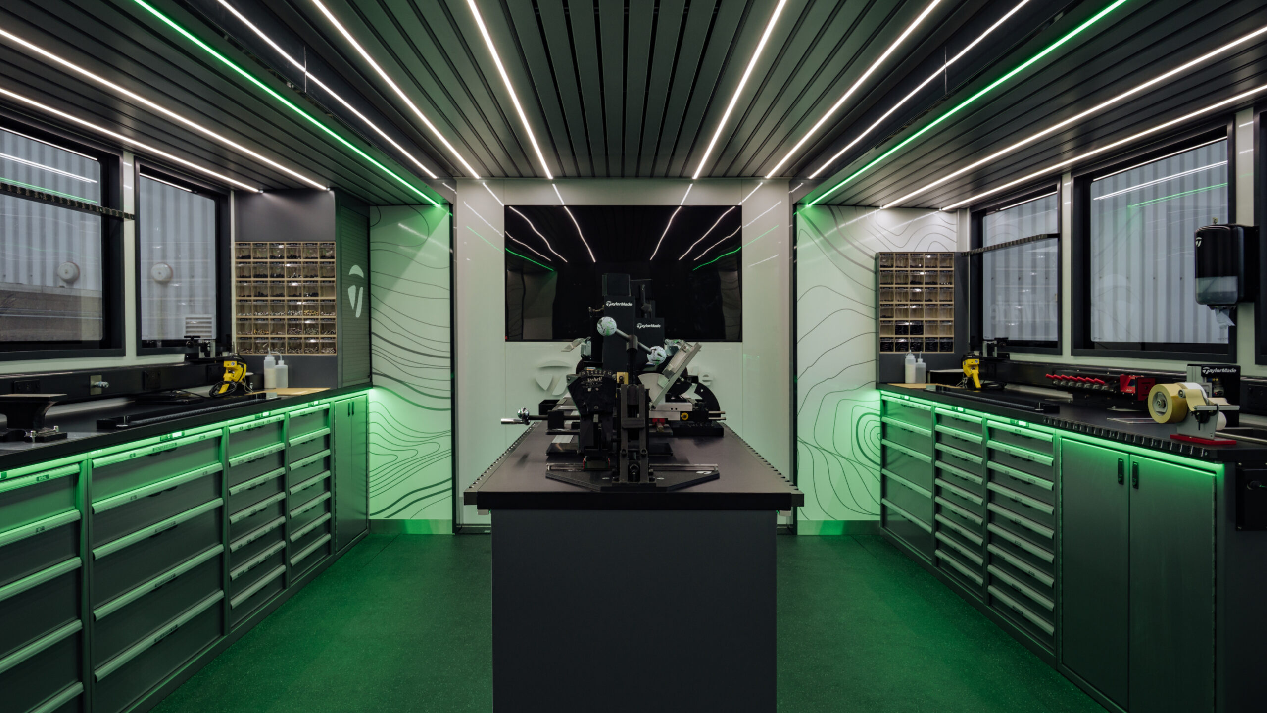 REVEALED: The Equipment Pros Use That Amateurs Can't Get Their Hands On