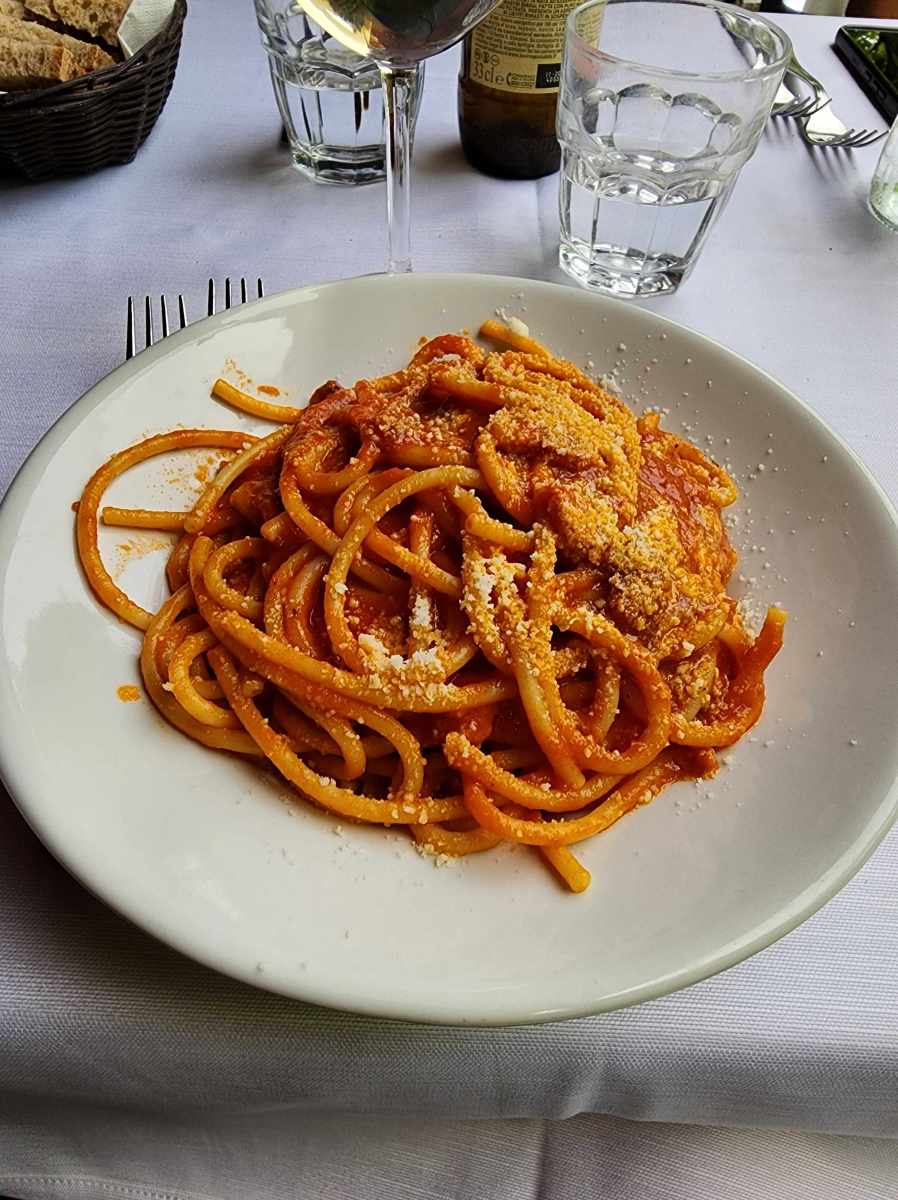 a Food Lover’s Guide for 2025/2026 – Roaming Historian